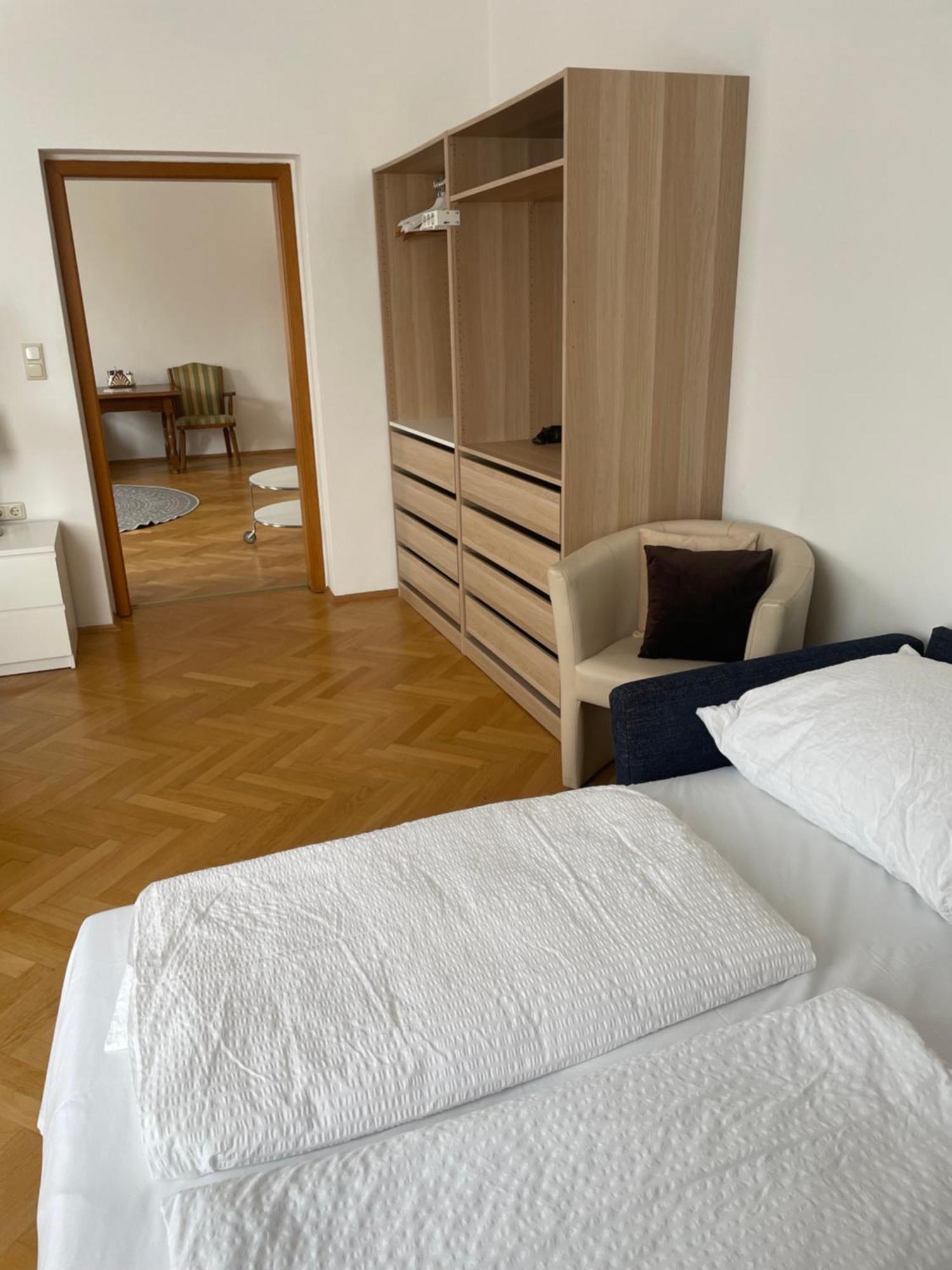 Studios Klagenfurt Klagenfurt am Woerthersee Room photo