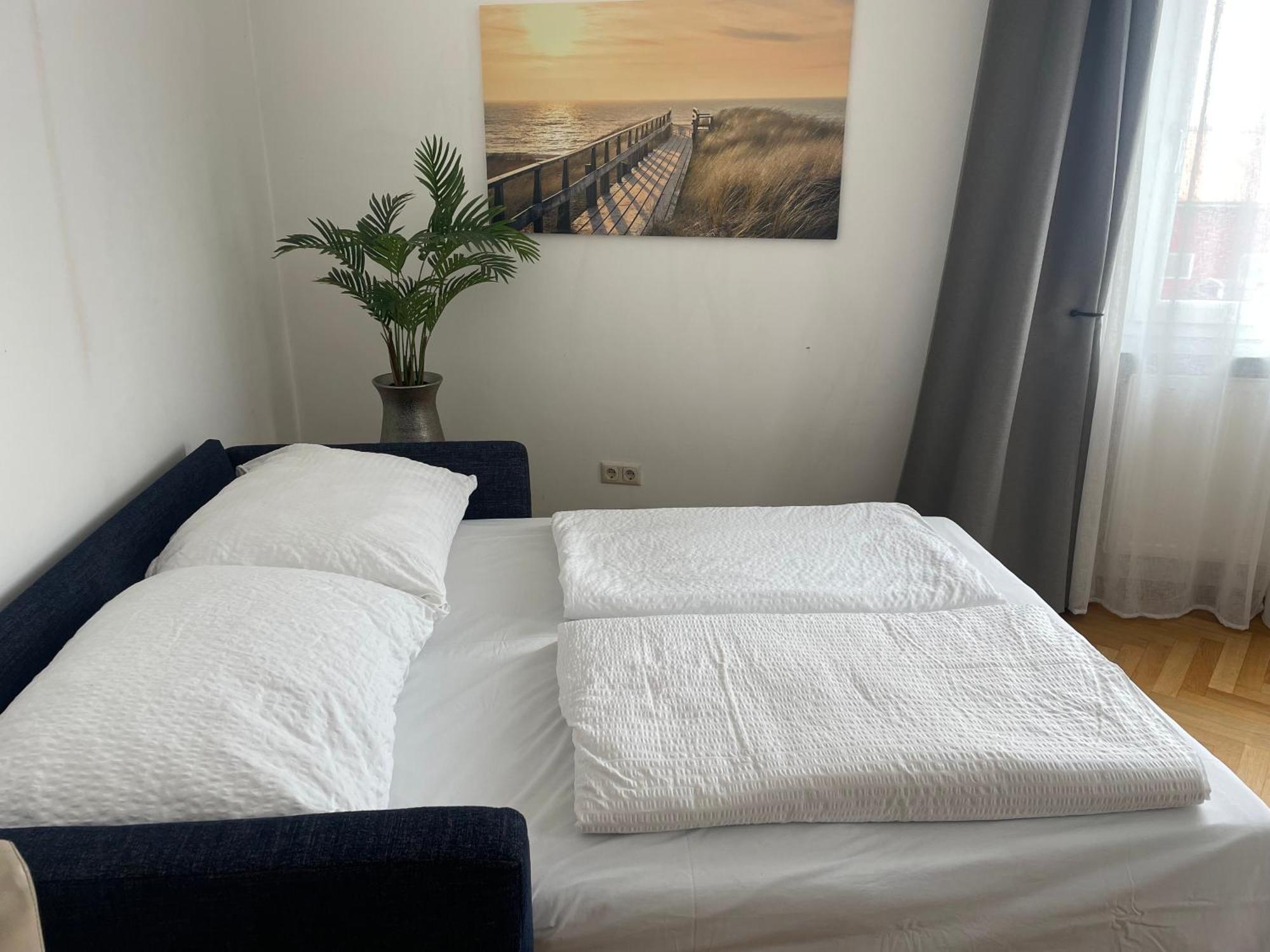 Studios Klagenfurt Klagenfurt am Woerthersee Room photo